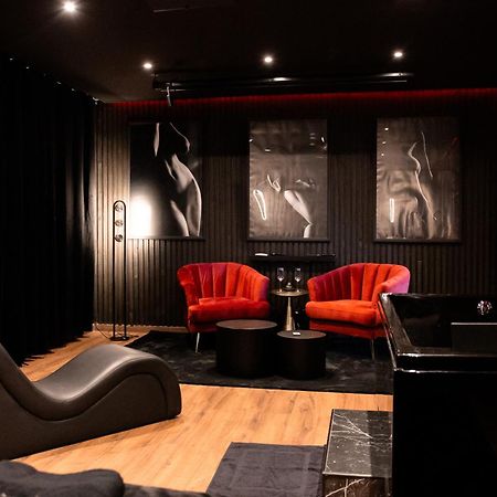 Blackroom Suite De Luxe 50 Nuances De Grey Le Havre Extérieur photo