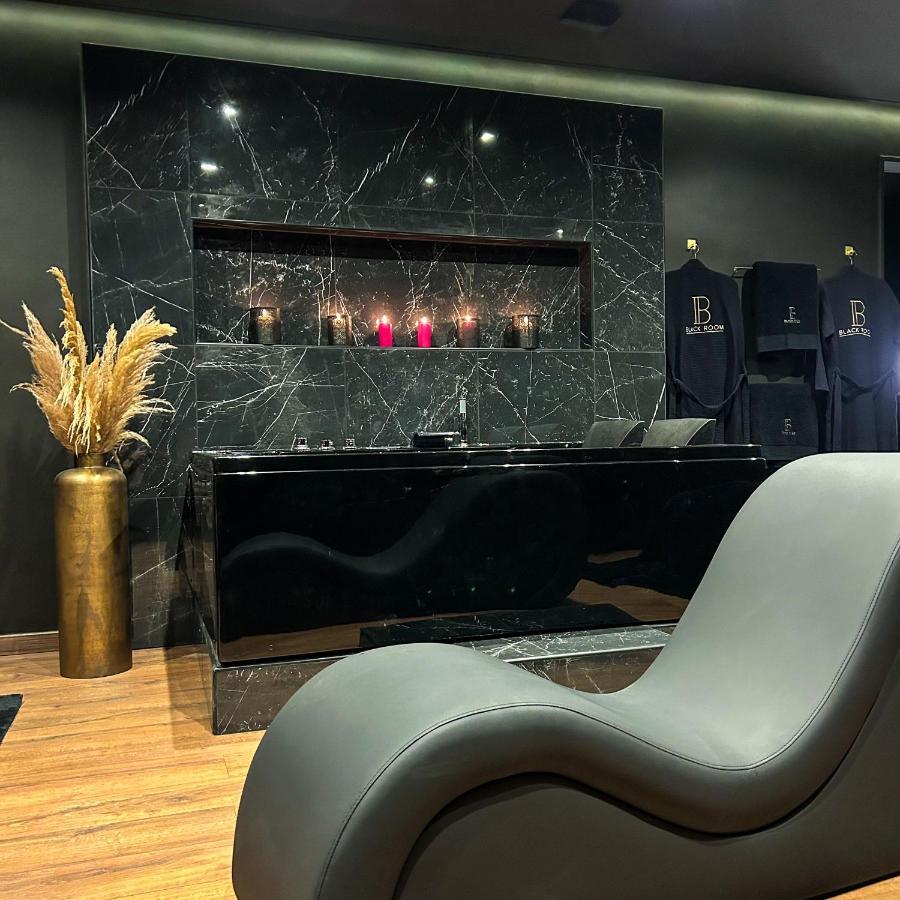 Blackroom Suite De Luxe 50 Nuances De Grey Le Havre Extérieur photo