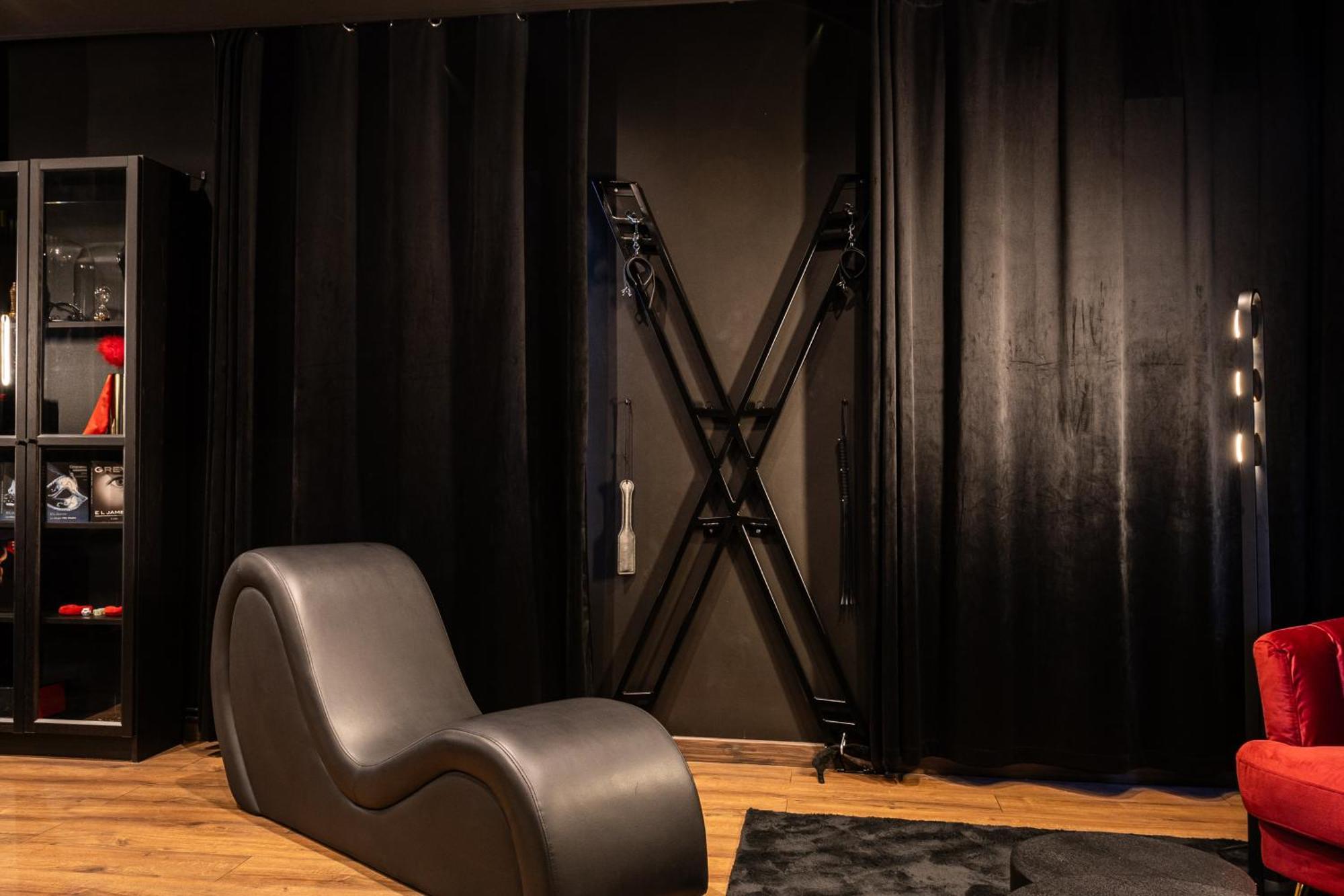 Blackroom Suite De Luxe 50 Nuances De Grey Le Havre Extérieur photo